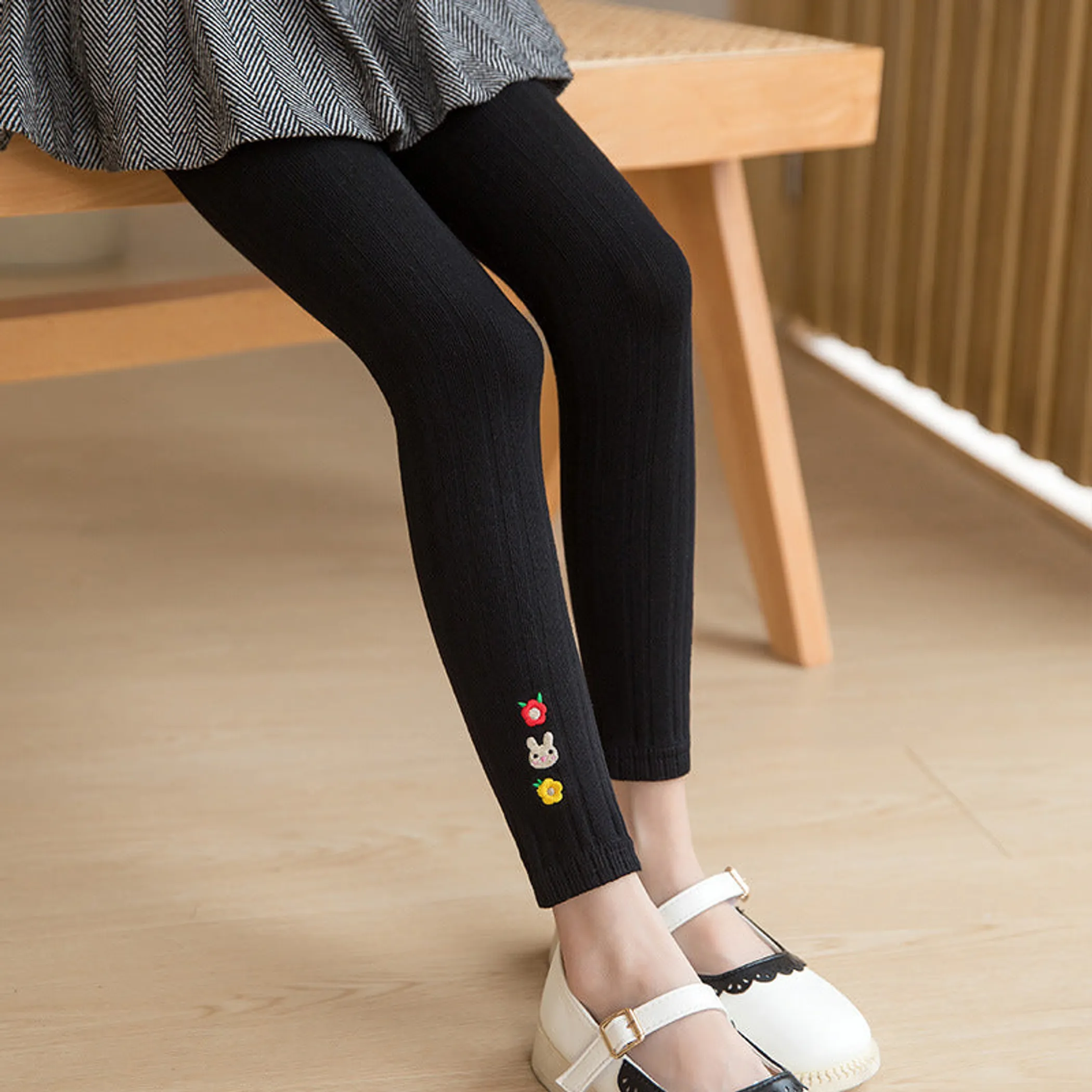 2469-JM2210272302-B.0.td_size_1