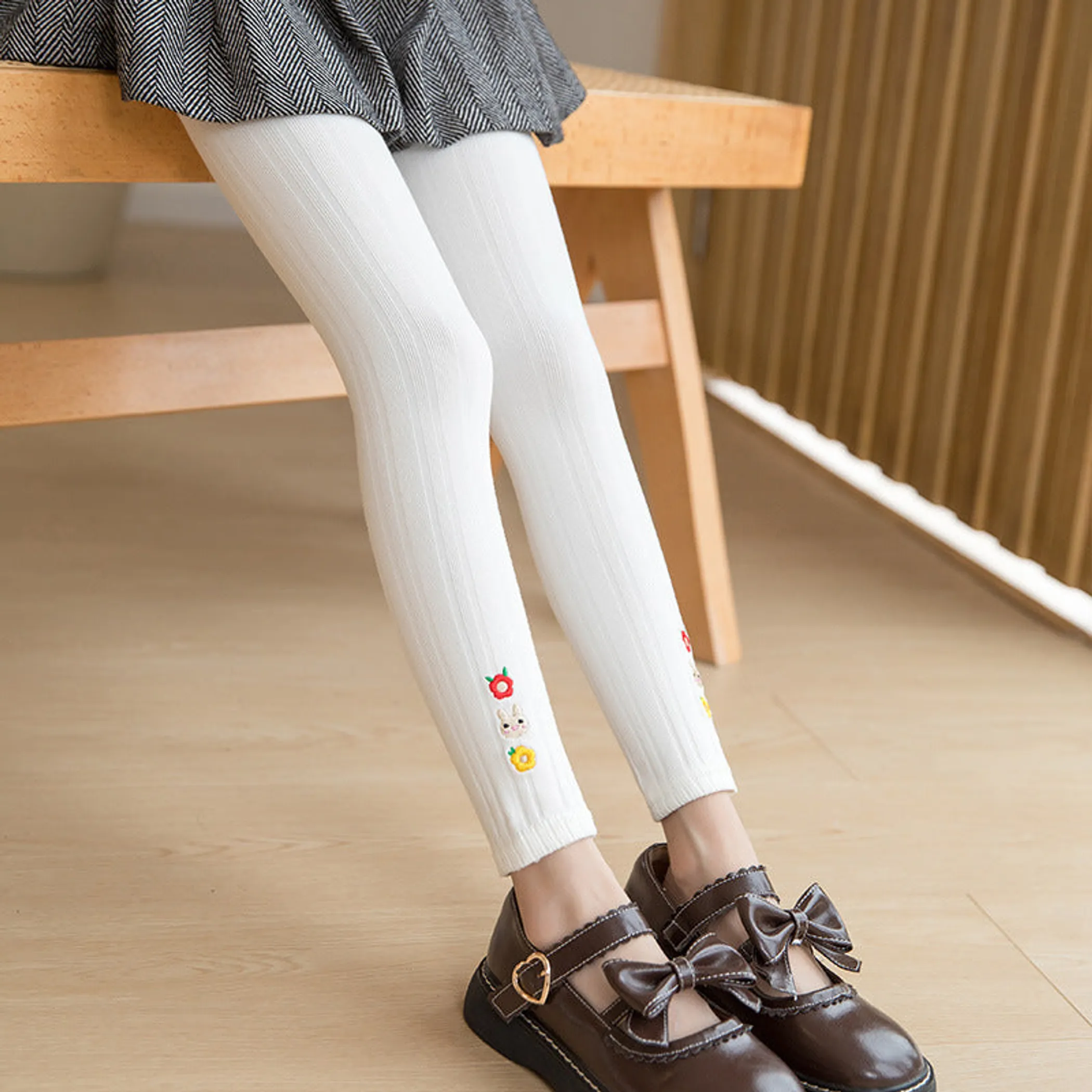 2469-JM2210272302-E.0.td_size_1