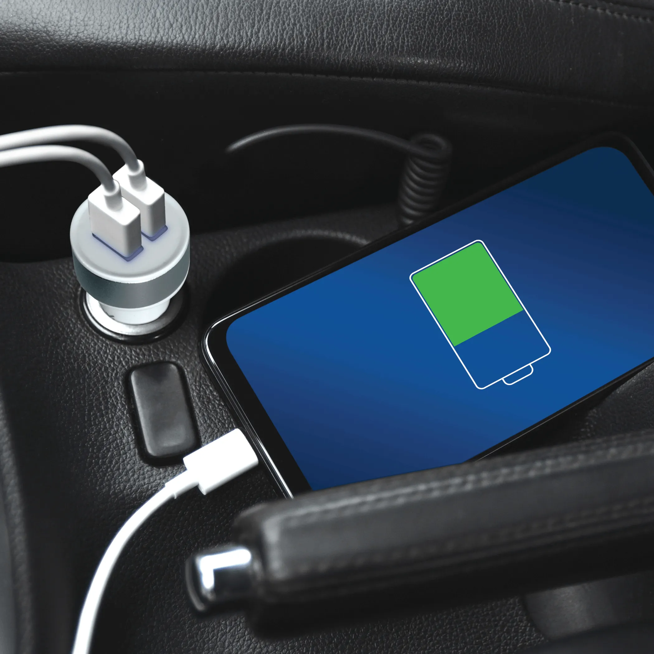 2.4-Amp Dual USB Car Charger - Image 5