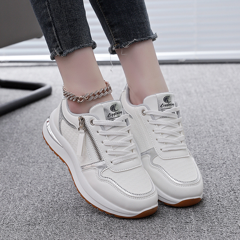Women Colorblocked Round Toe PU Leather Flat Platform Casual Sneakers - Image 3
